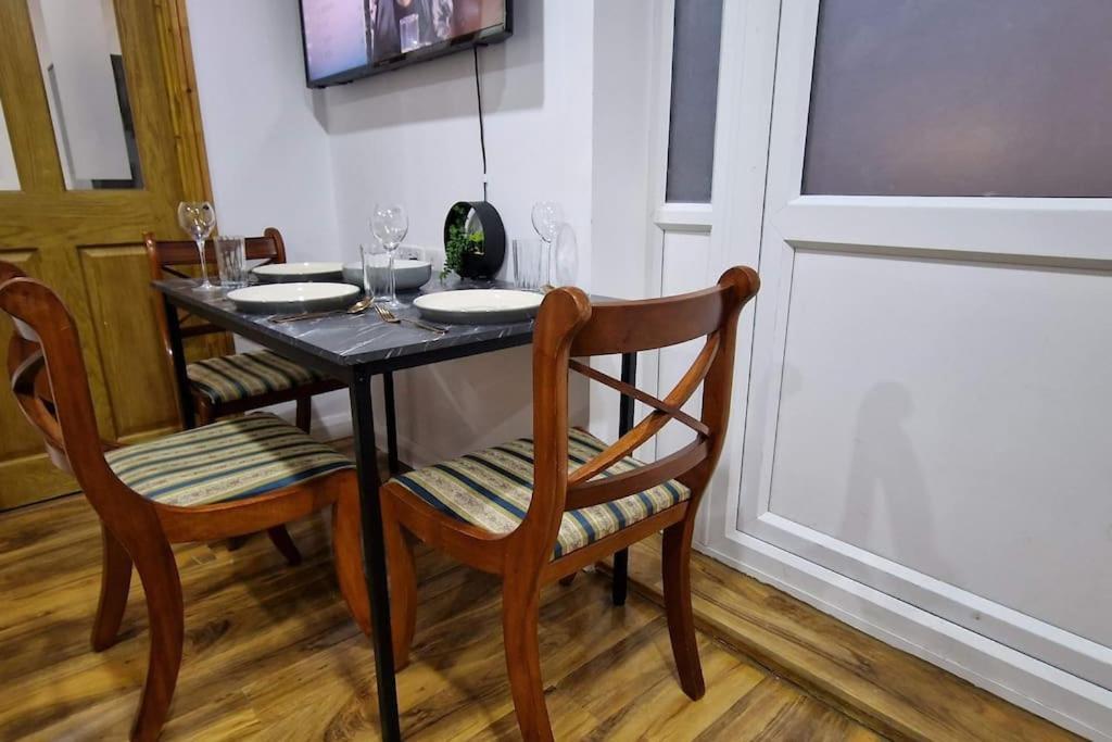 1 Bedroom Studio 埃尔特姆 外观 照片